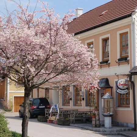 Gasthof Zur Kirche Hotel Kottes Екстериор снимка