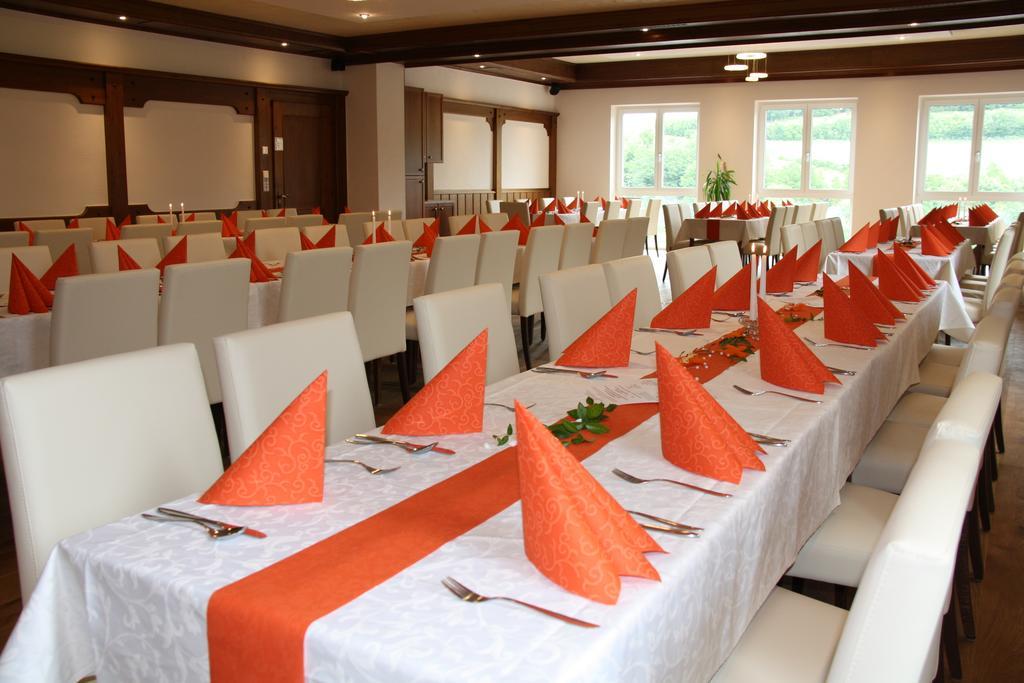 Gasthof Zur Kirche Hotel Kottes Екстериор снимка